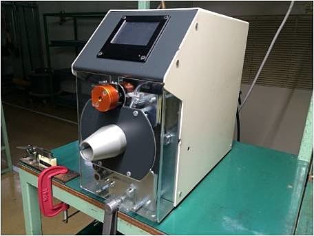 ケーブルシャケット剥離機